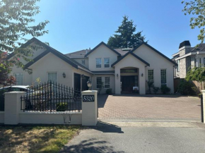 Vancouver Luxury Homestay